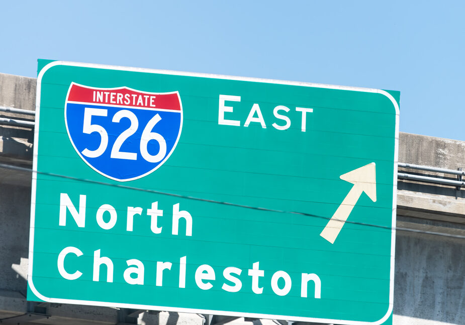 Highway sign for i-526 North Charleston East